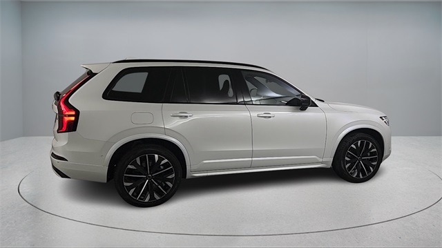 new 2026 Volvo XC90 Plug-In Hybrid car, priced at $94,585