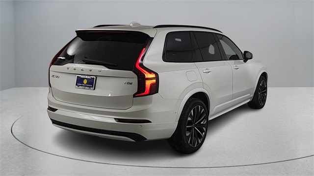 new 2026 Volvo XC90 Plug-In Hybrid car, priced at $94,585