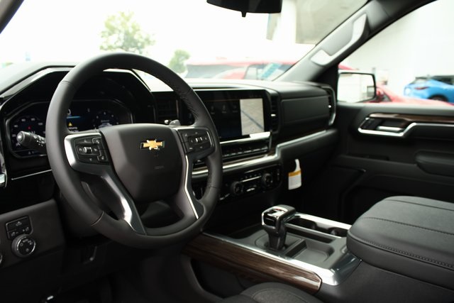 new 2025 Chevrolet Silverado 1500 car, priced at $60,900