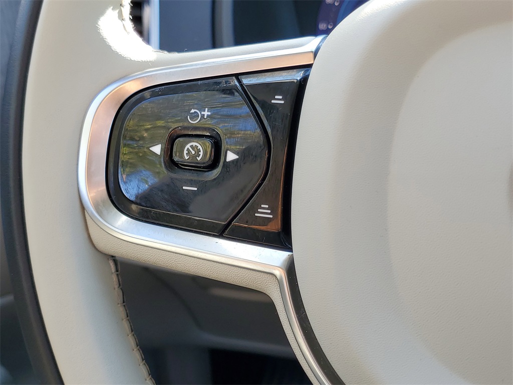 used 2024 Volvo XC90 Recharge Plug-In Hybrid car, priced at $51,849
