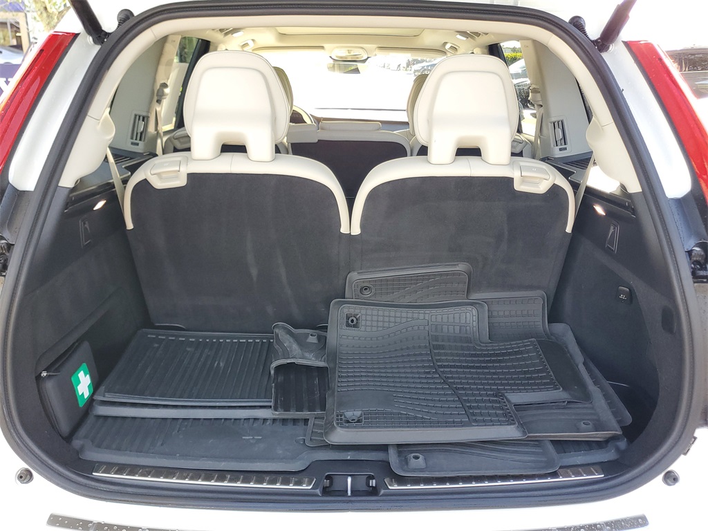 used 2024 Volvo XC90 Recharge Plug-In Hybrid car, priced at $51,849