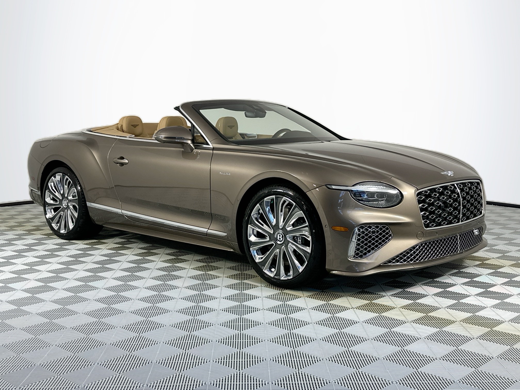 new 2025 Bentley Continental GTC car