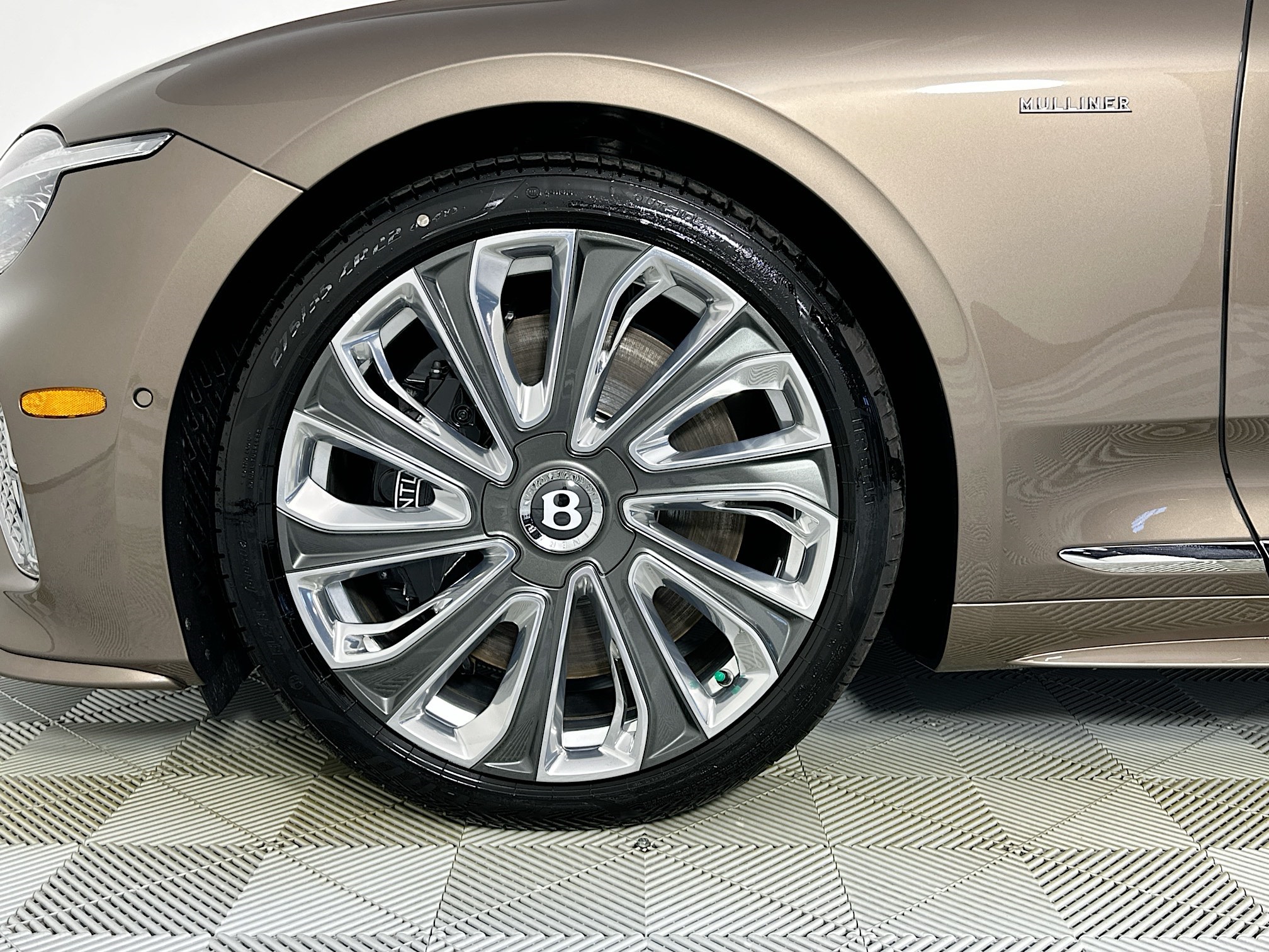 new 2025 Bentley Continental GTC car