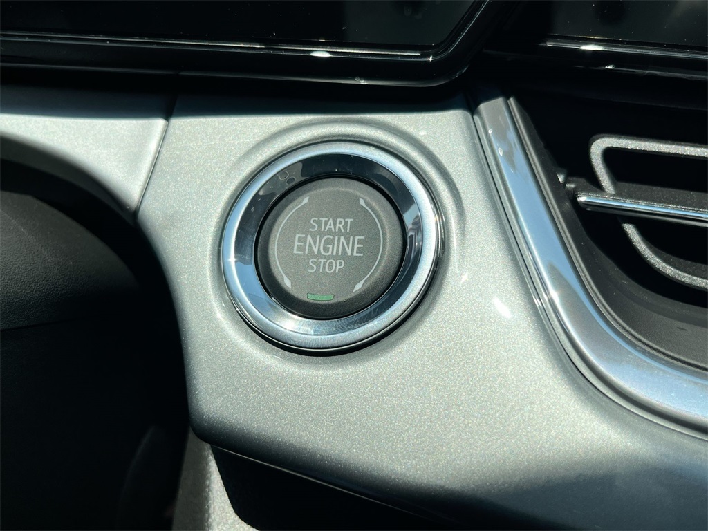 new 2025 Chevrolet Trax car, priced at $24,107