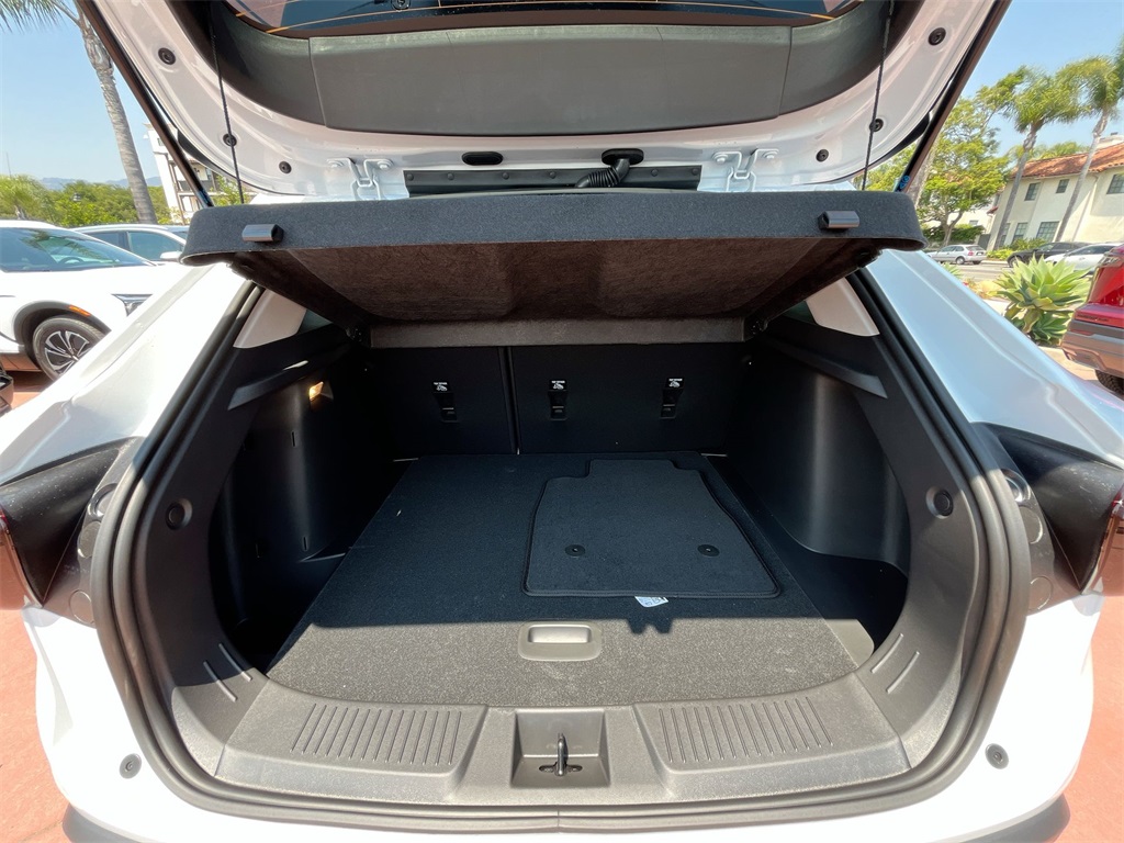 new 2025 Chevrolet Trax car, priced at $24,107