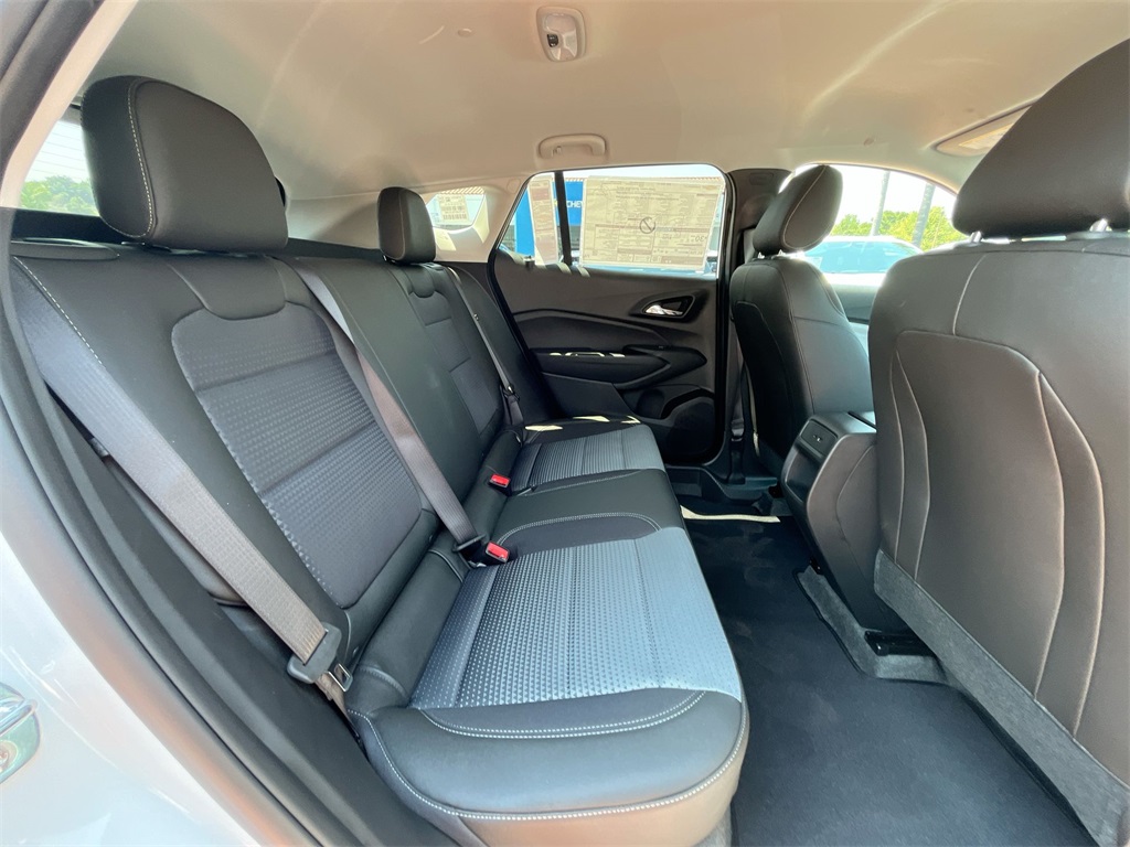 new 2025 Chevrolet Trax car, priced at $24,107