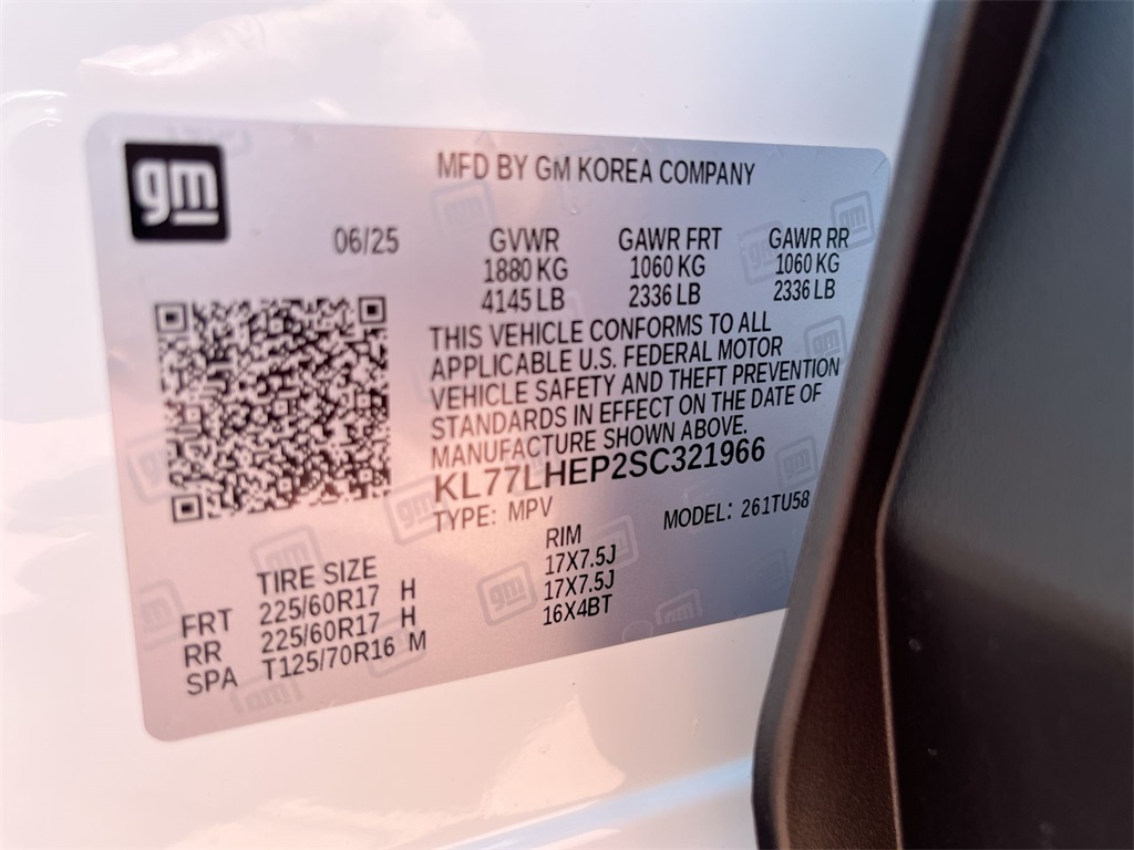 new 2025 Chevrolet Trax car, priced at $24,107