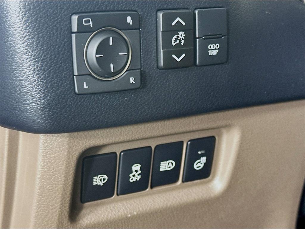 used 2023 Lexus GX car, priced at $61,490