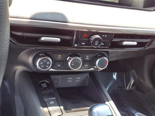 new 2025 Nissan Kicks car, priced at $25,029