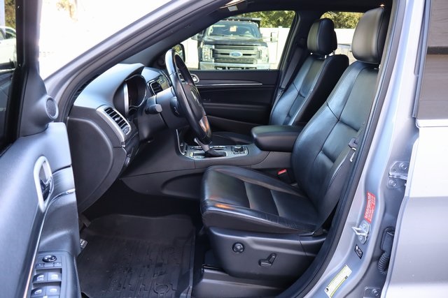 used 2021 Jeep Grand Cherokee car, priced at $24,500