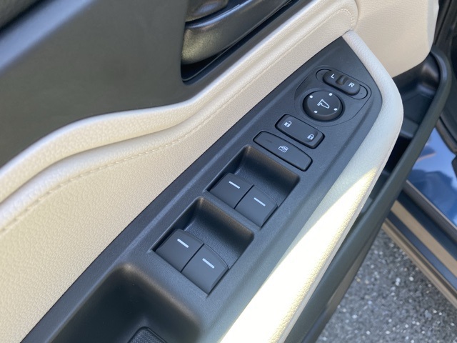 new 2026 Honda Odyssey car, priced at $42,076