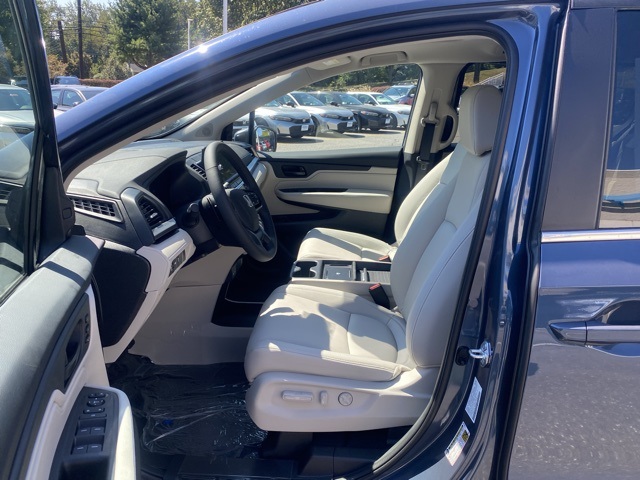new 2026 Honda Odyssey car, priced at $42,076