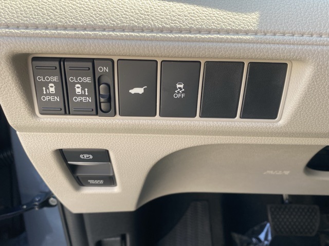 new 2026 Honda Odyssey car, priced at $42,076