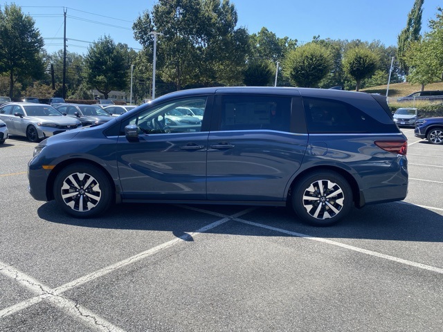 new 2026 Honda Odyssey car, priced at $42,076