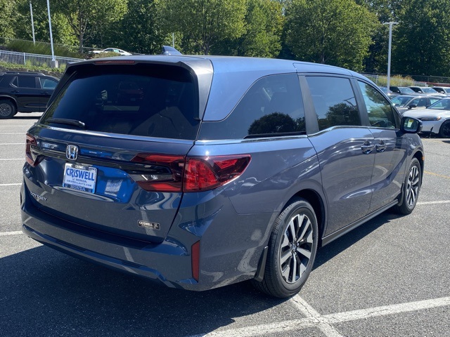 new 2026 Honda Odyssey car, priced at $42,076