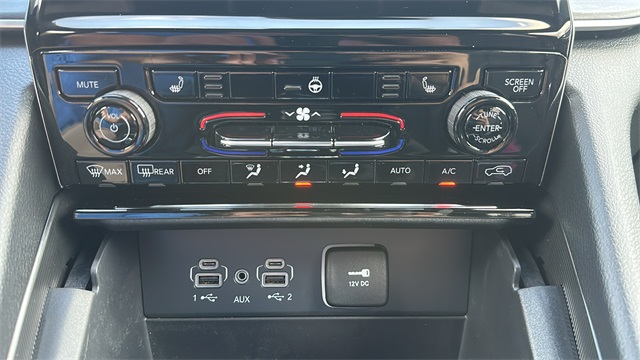 new 2025 Jeep Grand Cherokee car, priced at $45,025