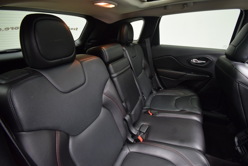 used 2016 Jeep Cherokee car, priced at $12,400