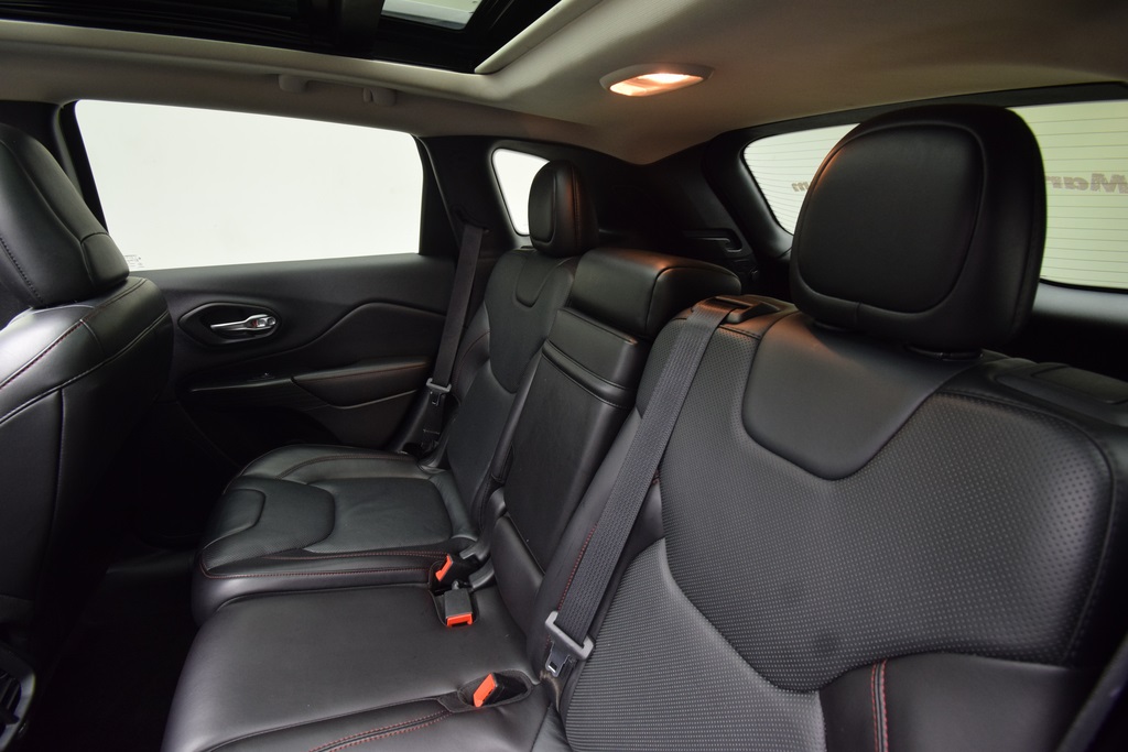used 2016 Jeep Cherokee car, priced at $12,400