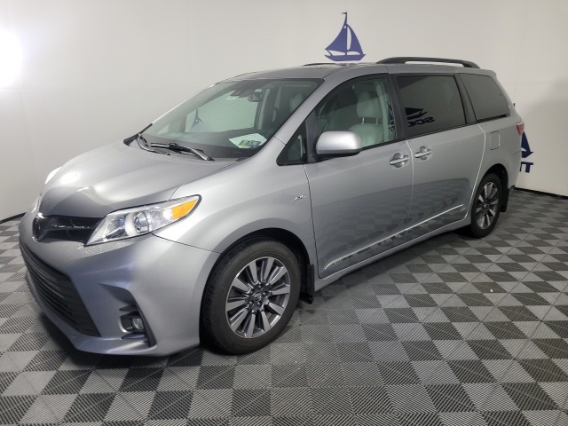 used 2018 Toyota Sienna car, priced at $26,822