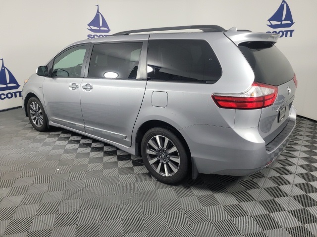 used 2018 Toyota Sienna car, priced at $26,822