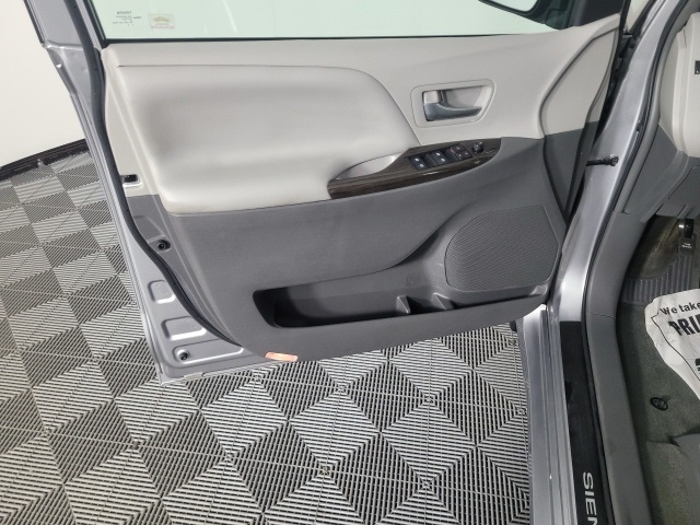 used 2018 Toyota Sienna car, priced at $26,822