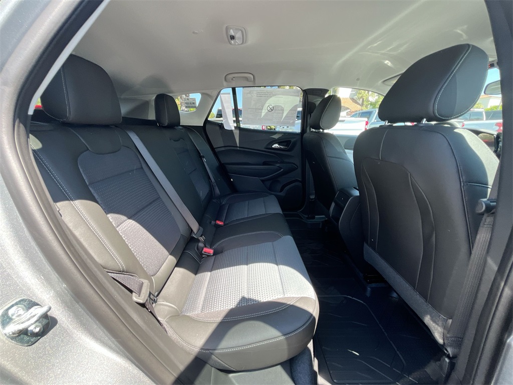 new 2025 Chevrolet Trax car, priced at $22,149