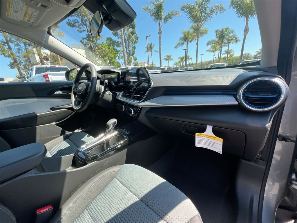 new 2025 Chevrolet Trax car, priced at $22,149