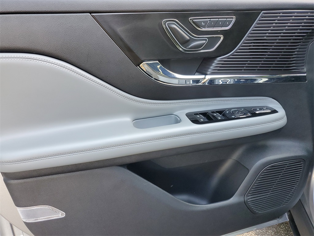 used 2022 Lincoln Corsair car, priced at $26,798