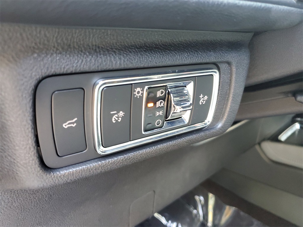 used 2022 Lincoln Corsair car, priced at $26,798