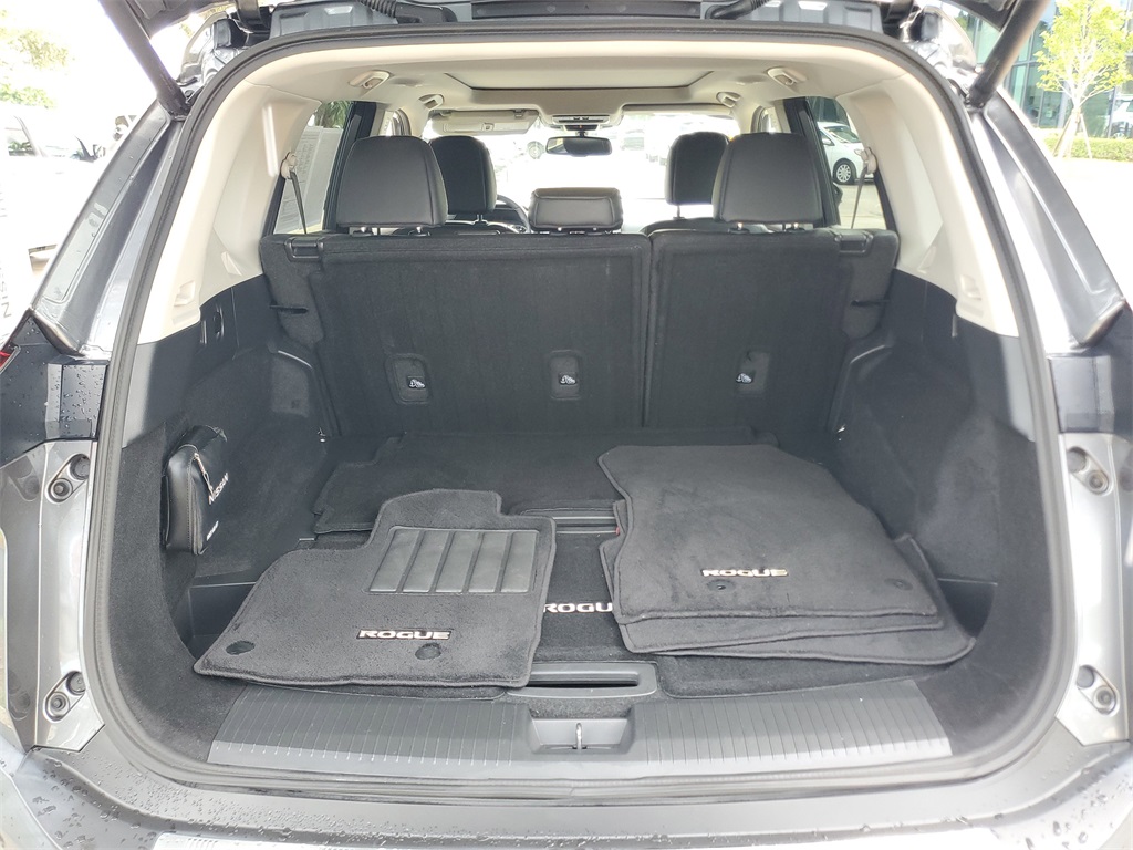 used 2021 Nissan Rogue car, priced at $21,488