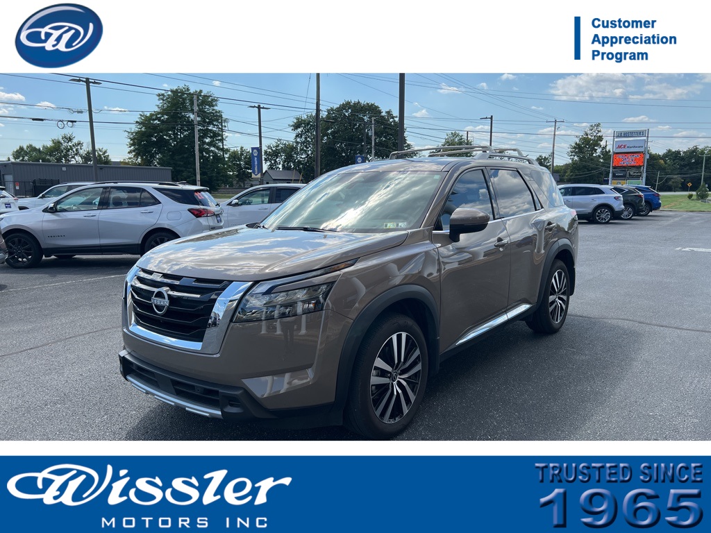 used 2025 Nissan Pathfinder car, priced at $44,900