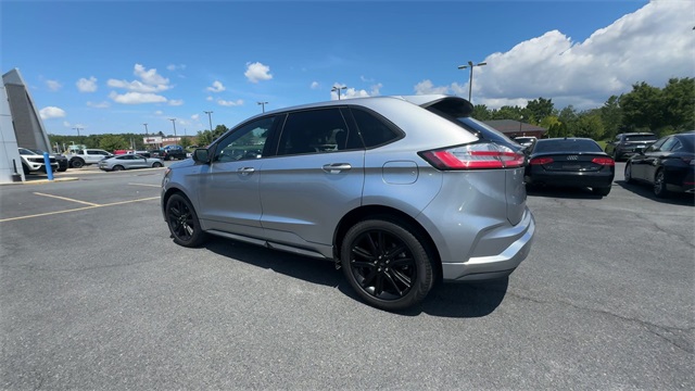 used 2022 Ford Edge car, priced at $27,199