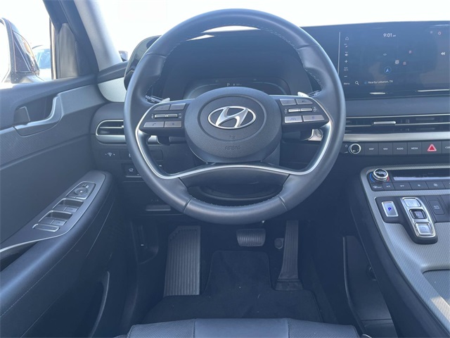 used 2025 Hyundai Palisade car, priced at $38,800