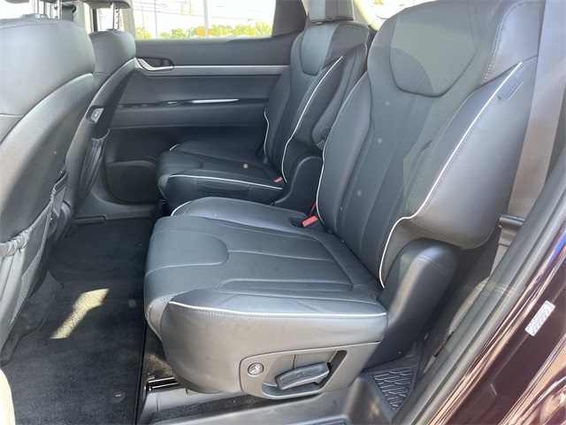 used 2025 Hyundai Palisade car, priced at $38,800