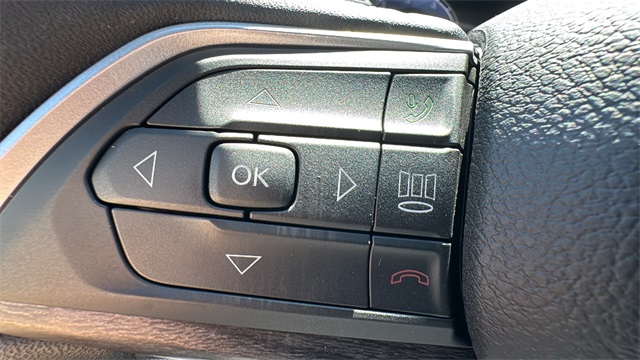 new 2025 Jeep Grand Cherokee car, priced at $45,025