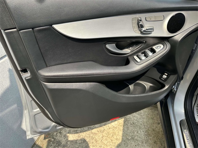 used 2022 Mercedes-Benz GLC car, priced at $37,451