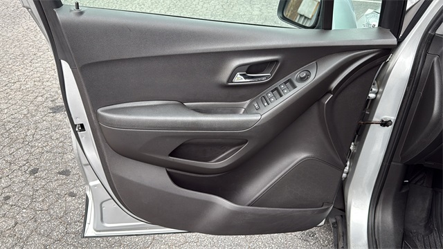 used 2018 Chevrolet Trax car, priced at $13,999