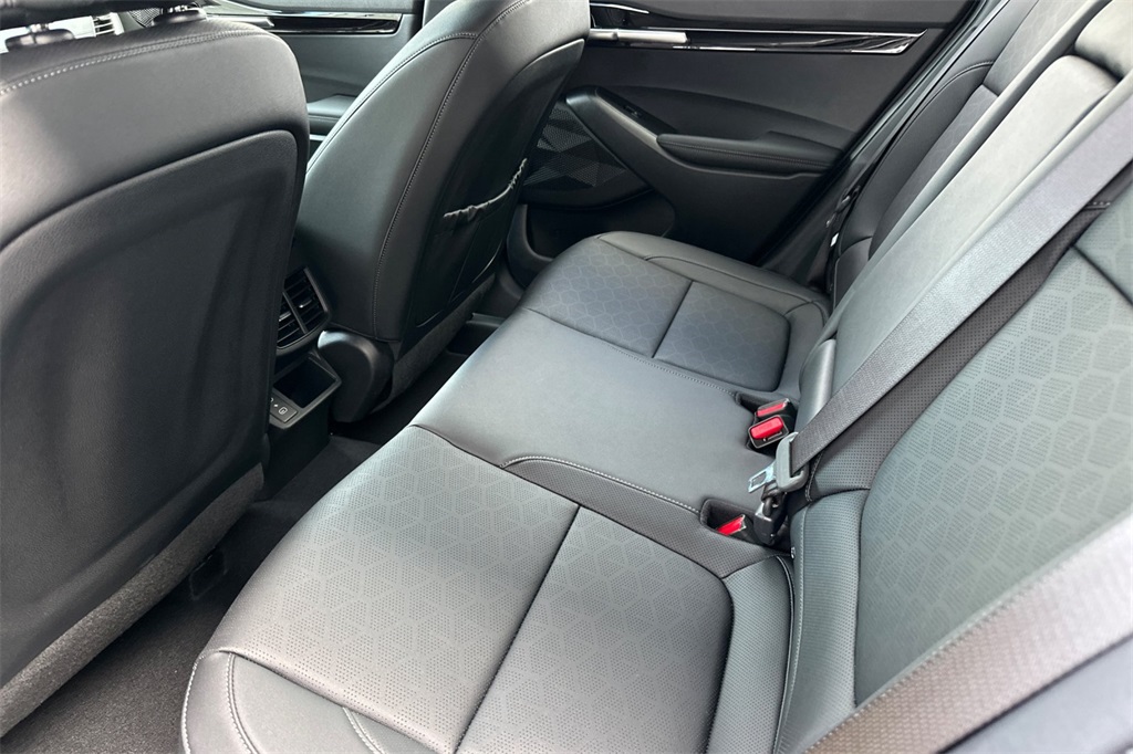new 2026 Kia Seltos car, priced at $33,370
