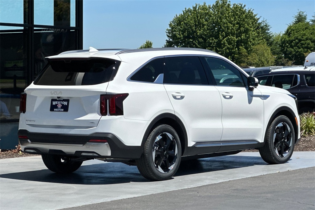new 2025 Kia Sorento Hybrid car, priced at $48,535