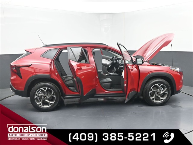 new 2026 Chevrolet Trax car, priced at $25,090