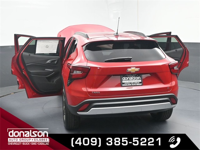 new 2026 Chevrolet Trax car, priced at $25,090