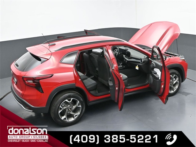 new 2026 Chevrolet Trax car, priced at $25,090
