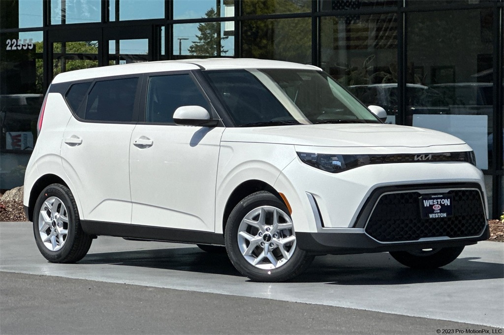 new 2025 Kia Soul car, priced at $24,656