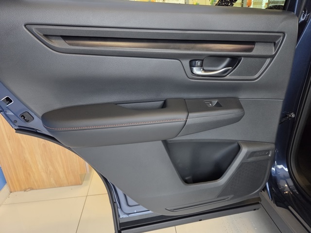 new 2026 Honda CR-V Hybrid car, priced at $38,525