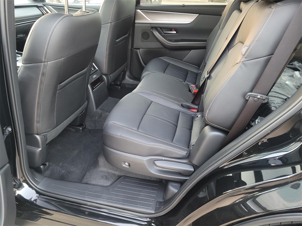 new 2025 Mazda CX-90 PHEV car, priced at $53,777
