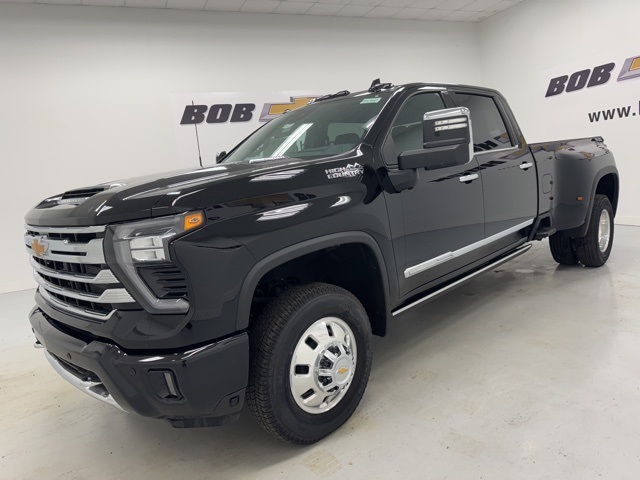 new 2025 Chevrolet Silverado 3500HD car, priced at $92,935
