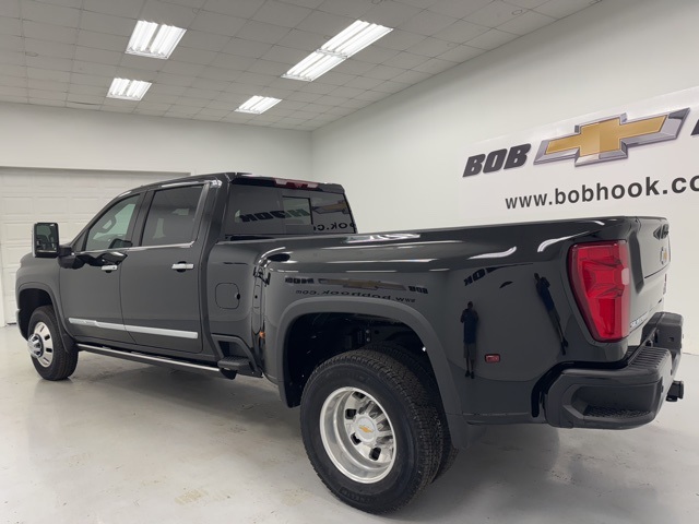 new 2025 Chevrolet Silverado 3500HD car, priced at $92,935