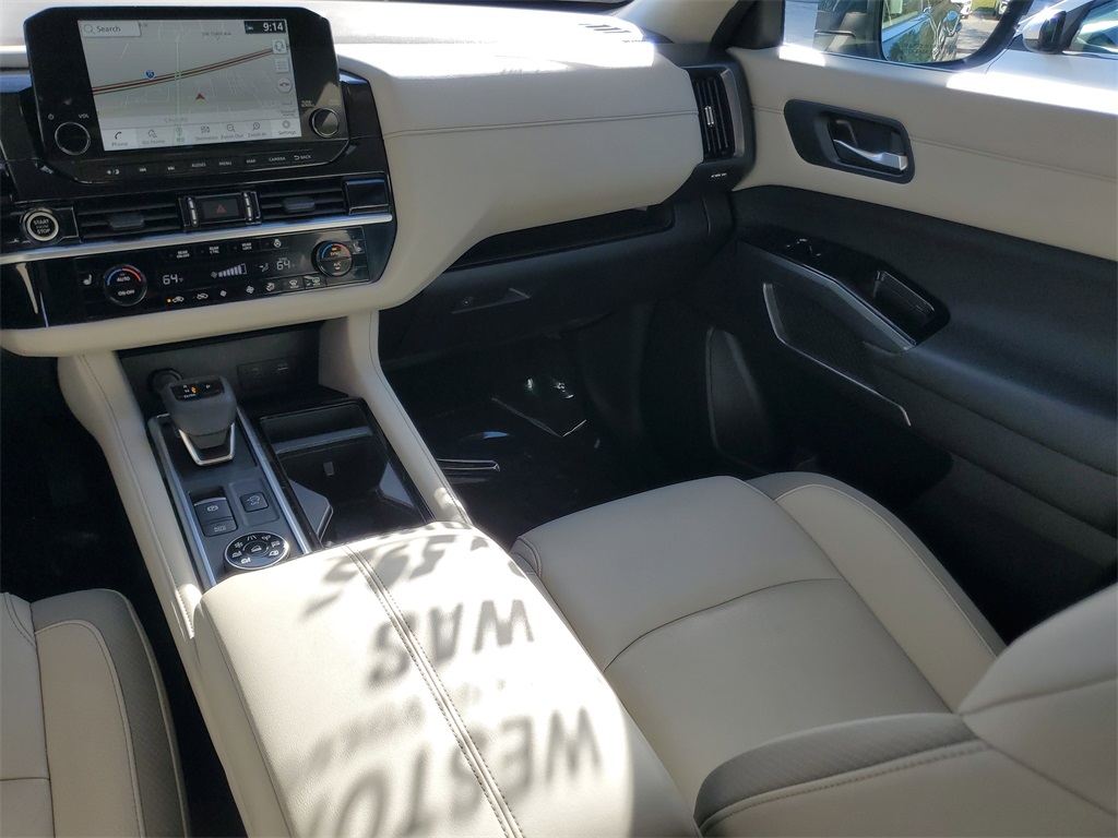 used 2022 Nissan Pathfinder car, priced at $24,795