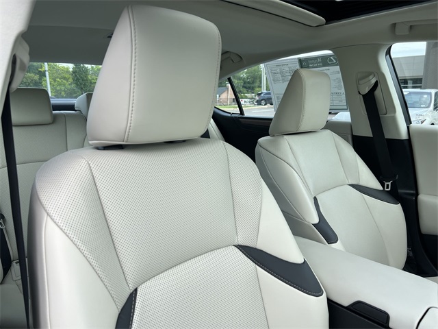 used 2023 Lexus ES car, priced at $43,040