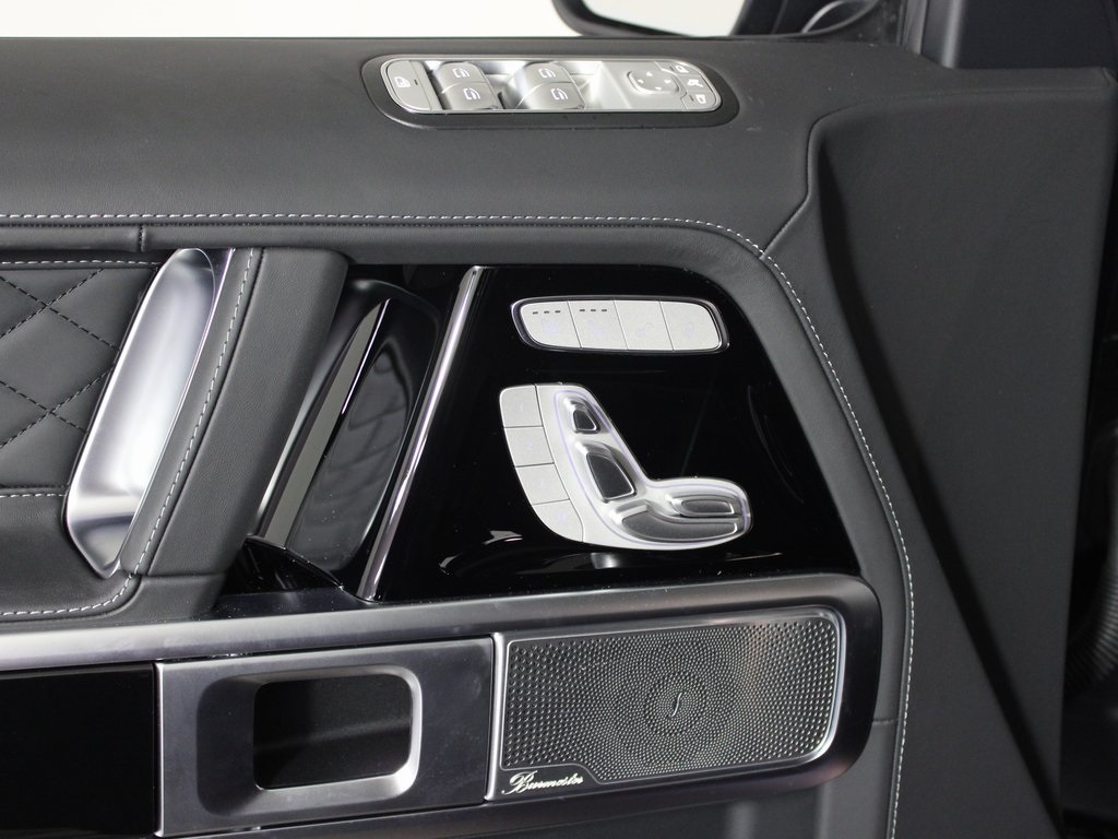 new 2025 Mercedes-Benz G-Class car, priced at $209,385
